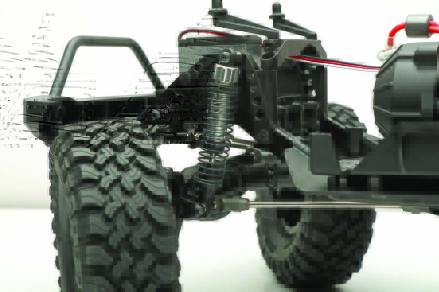 Axial’s proven suspension includes aluminum-bodied, oil-filled adjustable coilovers and metal links.