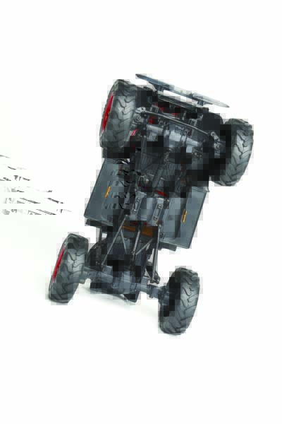 Now that’s a realistic-looking underside. The servo that controls the 2-speed transmission is hidden in the belly of the chassis.