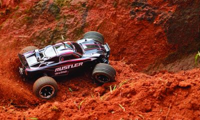 Light'em up! - Driving The Updated & LED-Equipped Traxxas Rustler RC Stadium Truck