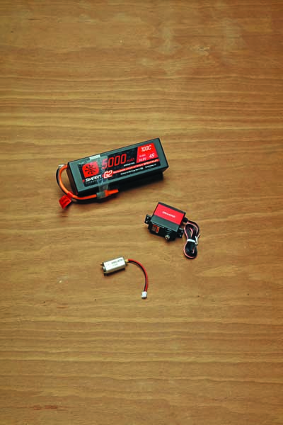 Spektrum 5000mAh 4S 14.8V Smart G2 LiPo 100C; IC5