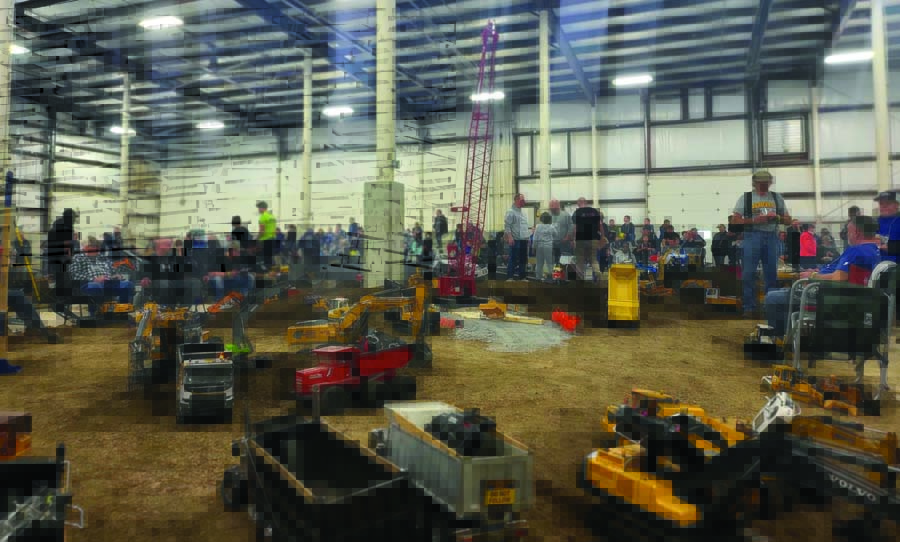 KEEP ON TRUCKIN' - Pushin’ Rigs & Movin’ Earth At Cabin Fever Expo