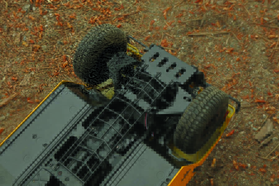 This chassis is fully detailed and features the authentic design found on the real-life Hummer H1.