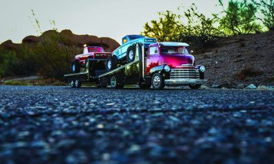 Hauling Style - Redcat 1953 Chevrolet COE Custom Hauler & Trailer