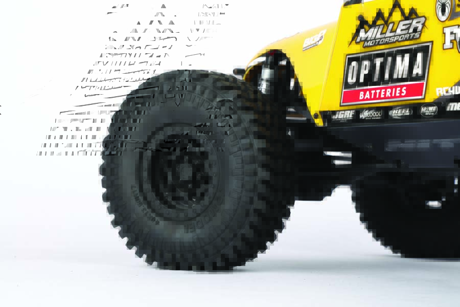 The Pro Rock Racer comes equipped with 2.2” beadlock wheels and tires that provide a firm grip on uneven terrain. 