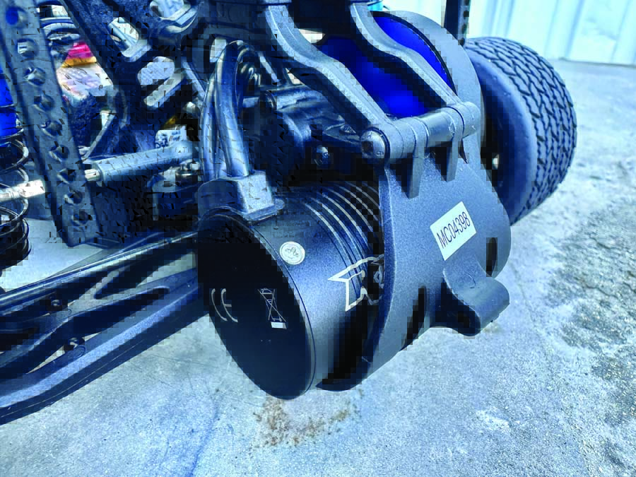 The rat rod is driven by a powerful Reedy 3300kV brushless motor.
