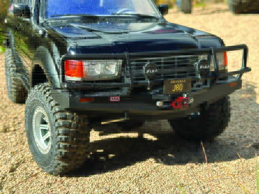 The ARB bumper, Factor 55 fairlead and shackle are just some of the 3D printed accessories that are made to match the mods that Johnny has on his real LC80.