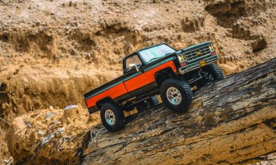 SQUARE BODY BEAUTY - FMS 1/18-scale FCX18 Chevrolet K10 RTR