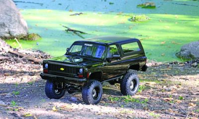 Exploring the RC4WD Trail Finder 2 Chevrolet Blazer Midnight Edition